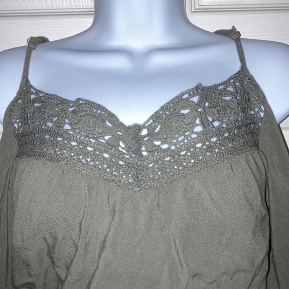 Charlotte Russe olive/sage green romper shorts - Picture 5 of 7